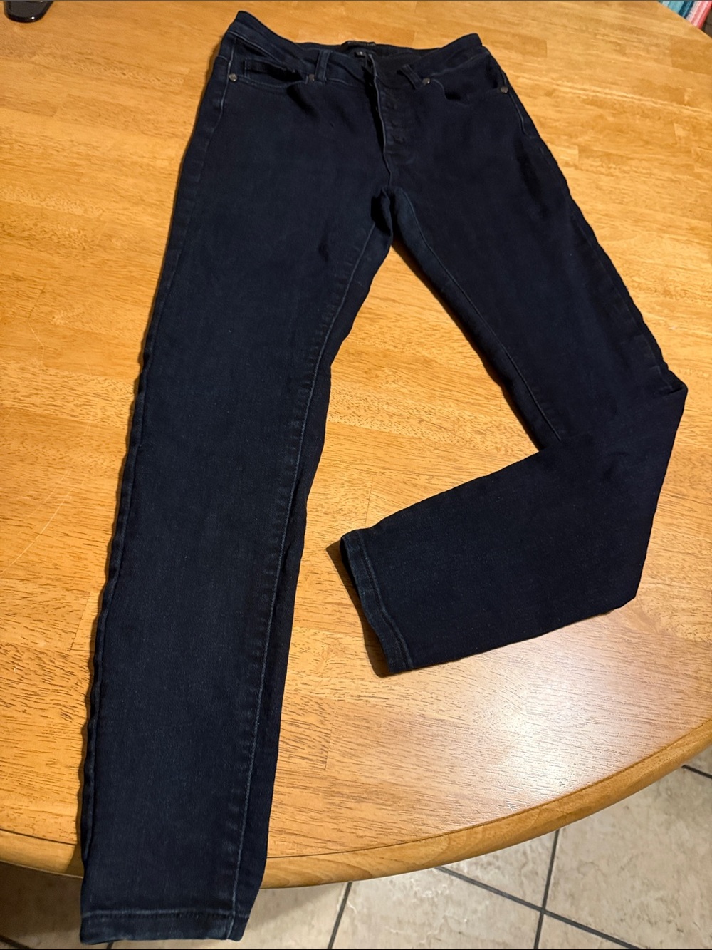 Women’s Skinny Stretch Jeans — Dark Navy